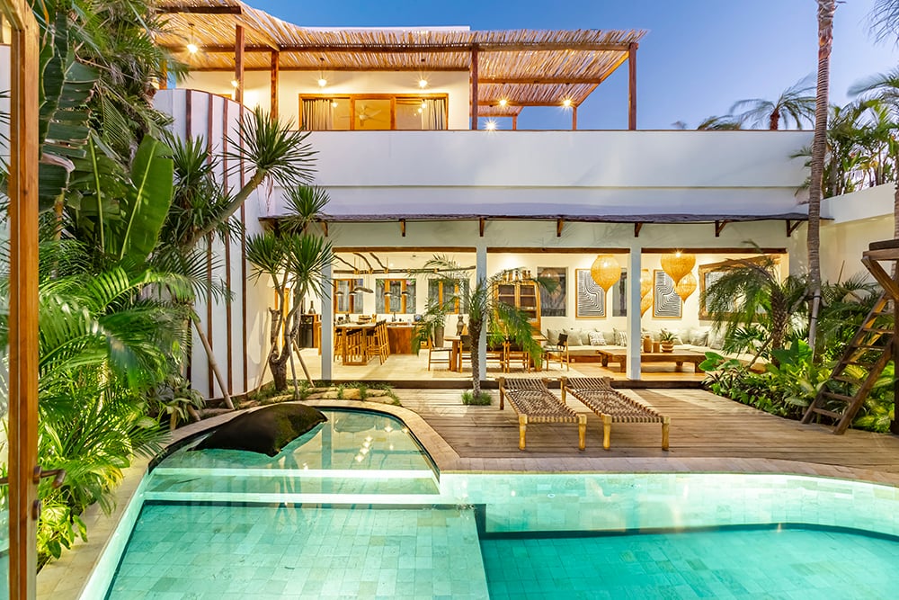 PRIME LOCATION 4 BEDROOM VILLA LEASEHOLD FOR SALE IN UMALAS BE-1425 